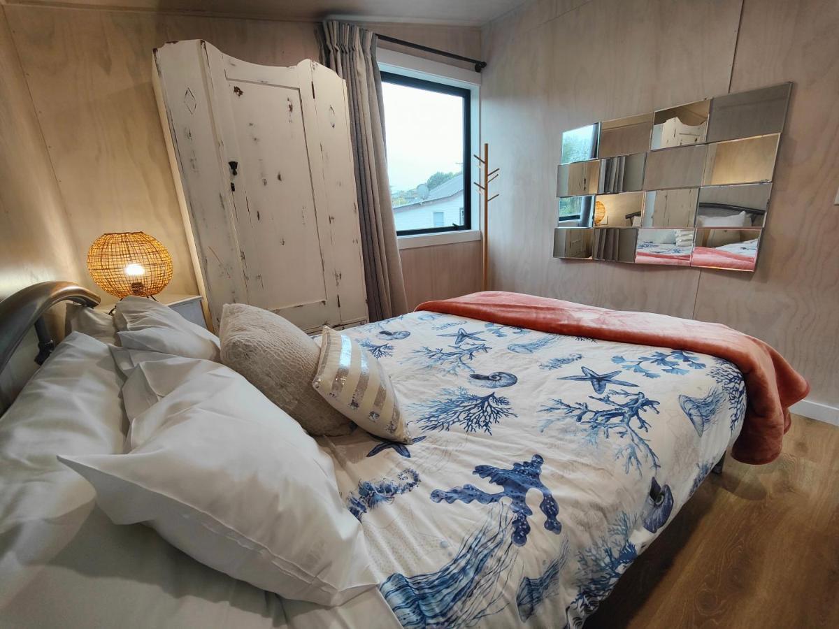 Riverton Vitamin Sea Beach House מראה חיצוני תמונה